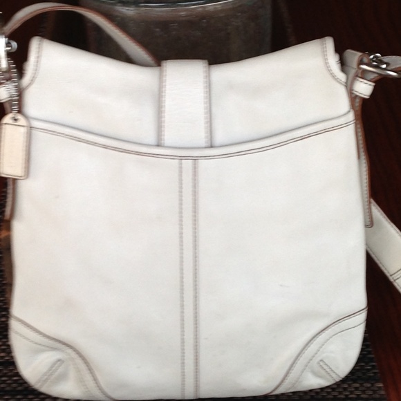 Coach Handbag - Picture 2 of 3